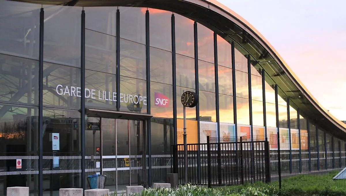 Lille Centre - Superb Bright Apartment Parking