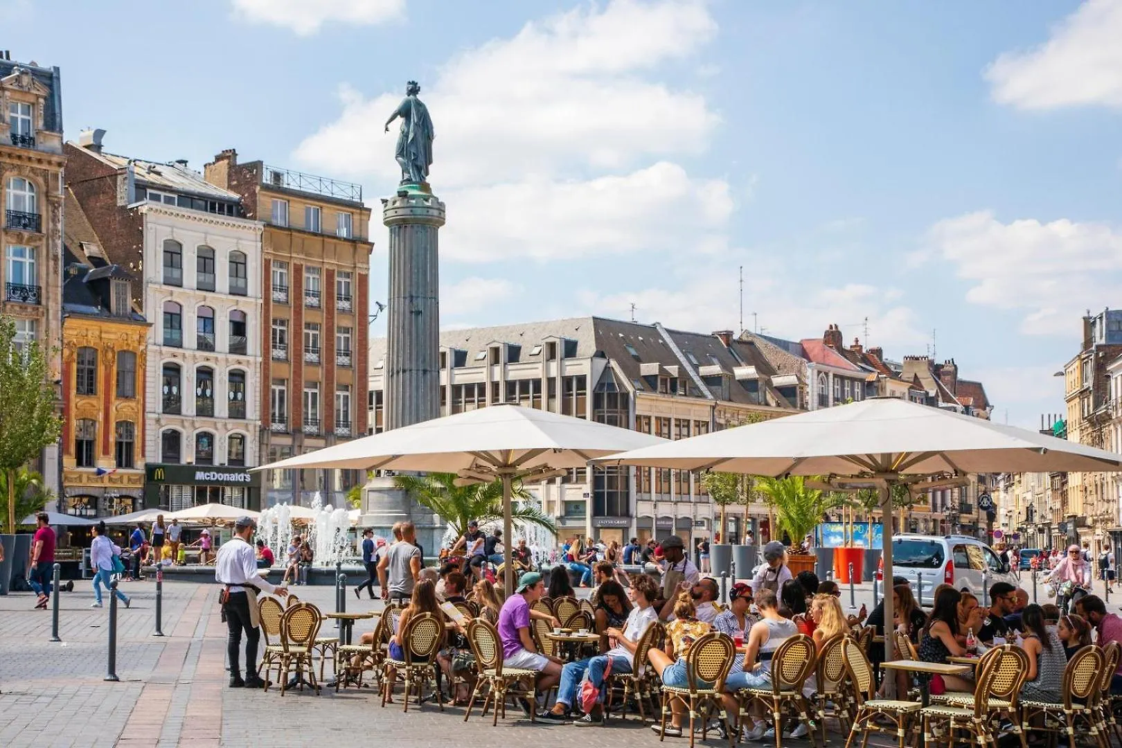 Lille Centre - Superb Bright Apartment Parking