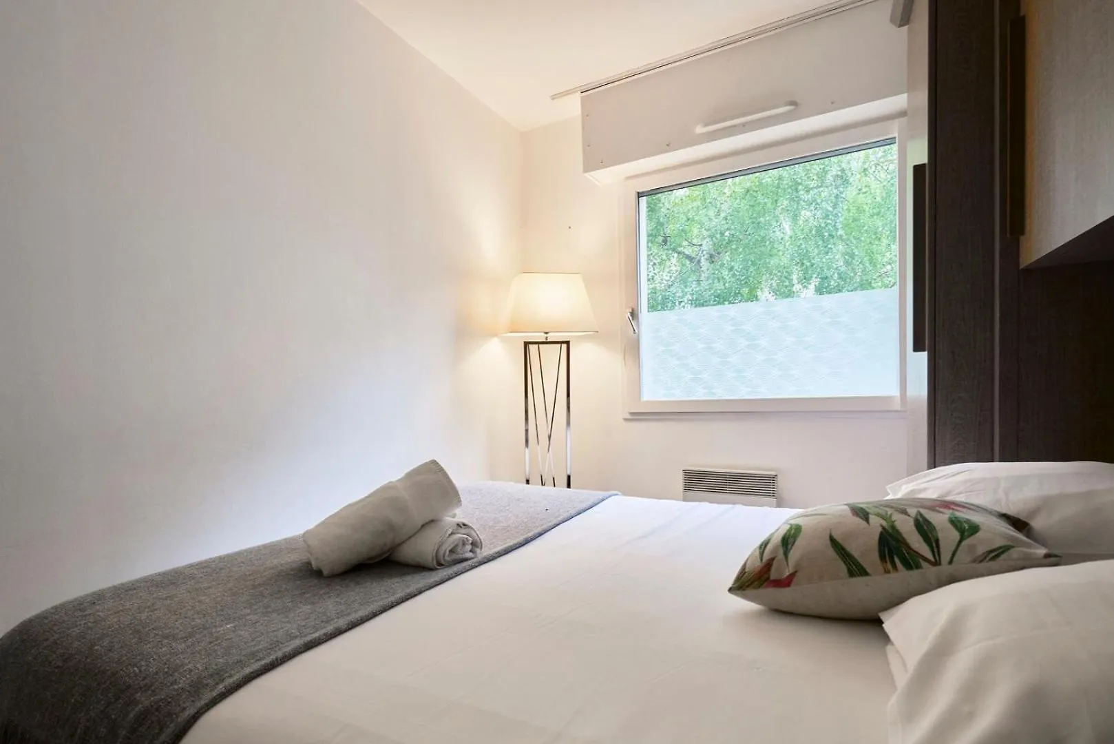 Lille Centre - Superb Bright Apartment Parking